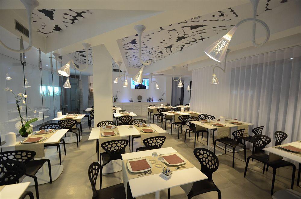 Quihotel Porto Cesareo Eksteriør billede