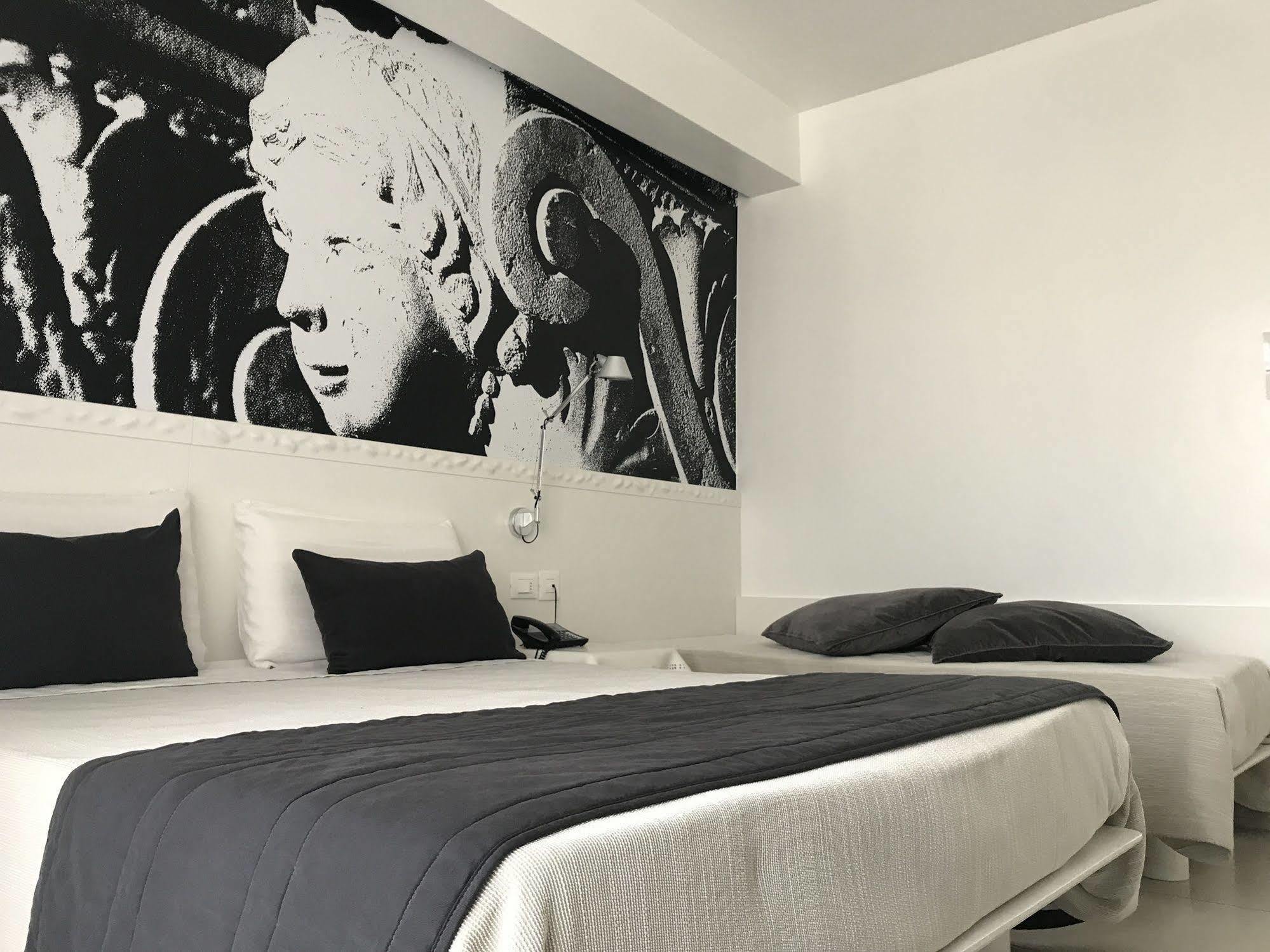 Quihotel Porto Cesareo Eksteriør billede